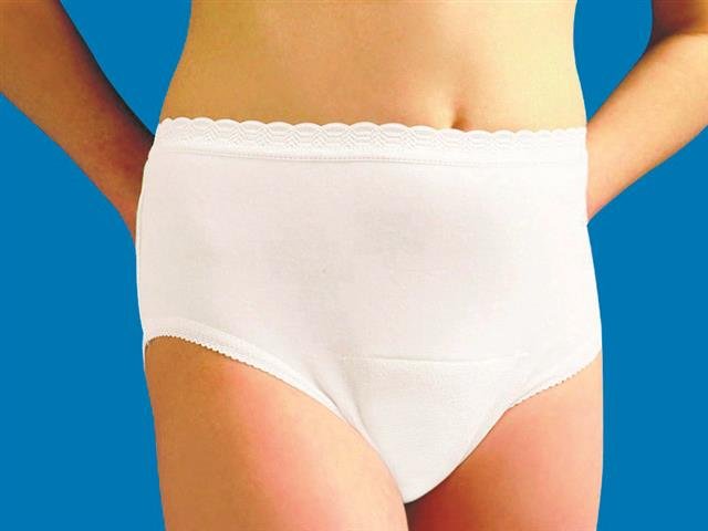 Absorbent Briefs For Girls (Junior)